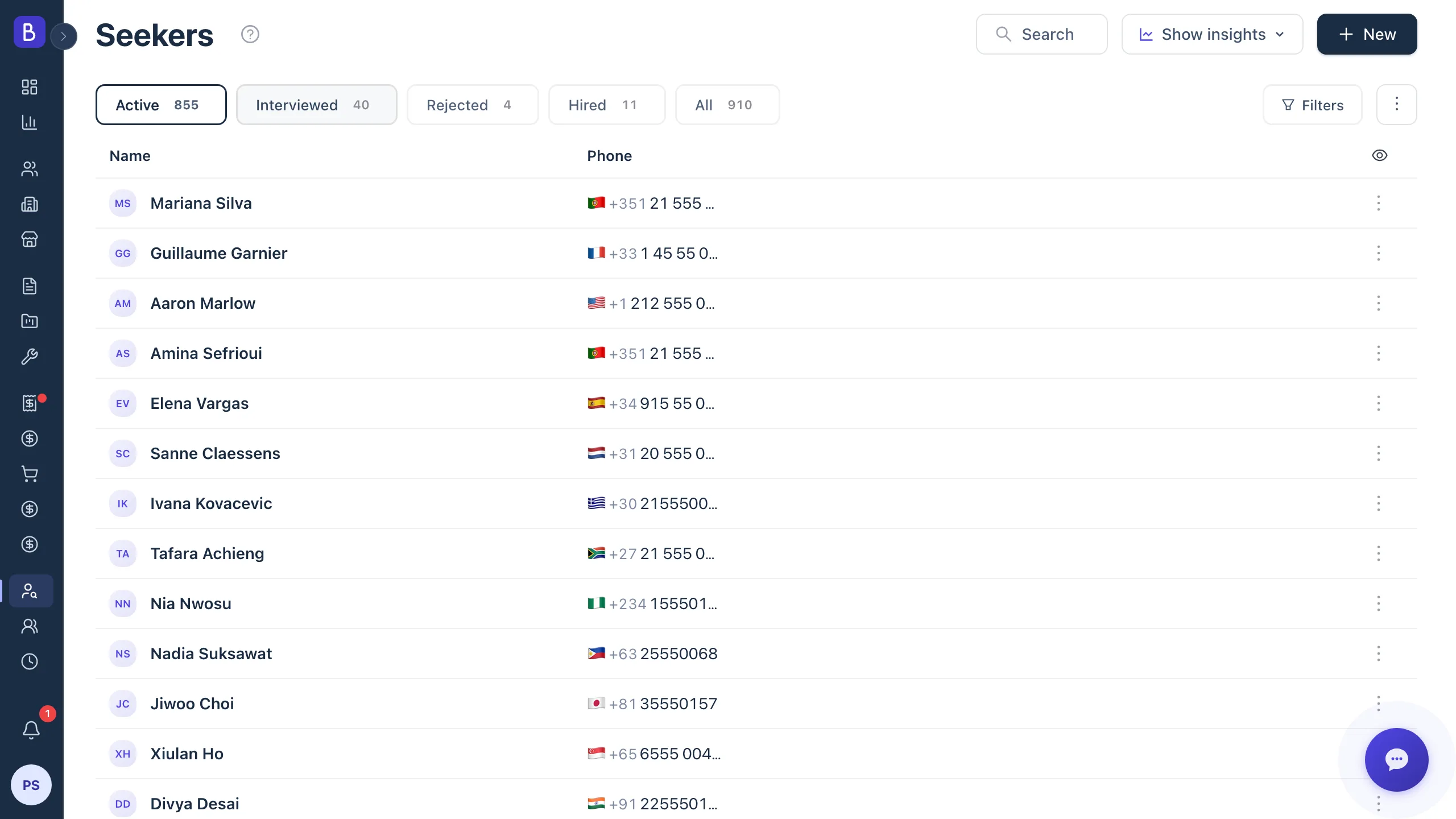 Seekers list split into Active, Interviewed, Hired and Rejected tabs, with candidate name, level and phone